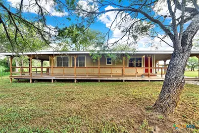 1591 County Road 476, Stockdale, TX 78160 - Photo 17