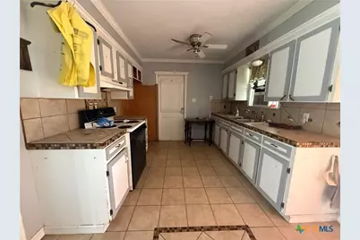 518 Lazy Lane, Port Lavaca, TX 77979 - Photo 3
