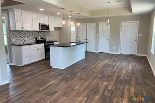 709 W Evans, Hearne, TX 77859 - Photo 3