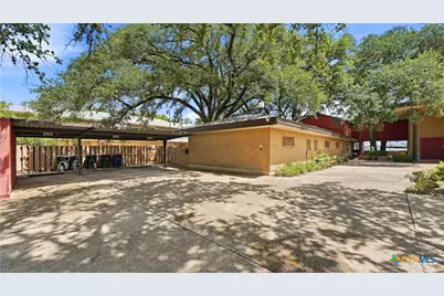 1655 Kuehler Avenue, New Braunfels, TX 78130 - Photo 7