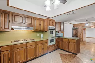 1655 Kuehler Ave, New Braunfels, TX 78130 - Photo 19