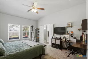 318 Brushy Creek, Victoria, TX 77904 - Photo 11