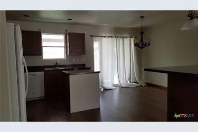 453 Wind Gust, New Braunfels, TX 78130 - Photo 5