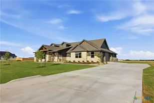 11109 Golden Eagle Ave, Salado, TX 76571 - Photo 3