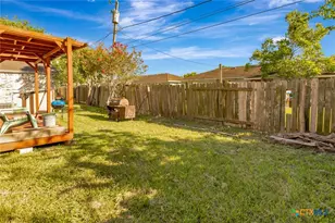 129 Avant Garde Dr, Victoria, TX 77901 - Photo 21