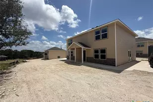 1008 Makayla Dr, Canyon Lake, TX 78133 - Photo 1