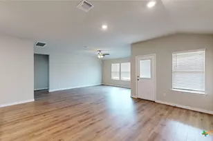 205 Dora Dr, Killeen, TX 76549 - Photo 7