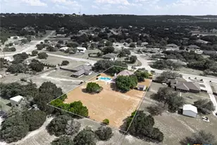 812 Taylor Creek Rd, Copperas Cove, TX 76522 - Photo 9