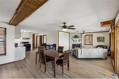 408 Edge Hill Drive, Canyon Lake, TX 78133 - Photo 15