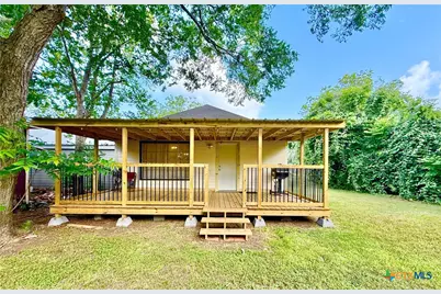 404 W Brackenridge Street, Edna, TX 77957 - Photo 33