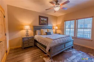 1554 Gruene Rd, New Braunfels, TX 78130 - Photo 11