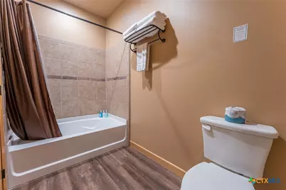 1554 Gruene Road #A16, New Braunfels, TX 78130 - Photo 17