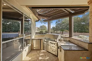 9610 Trophy Oaks Dr, Garden Ridge, TX 78266 - Photo 13