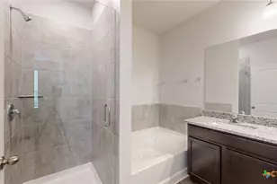 225 Dora Dr, Killeen, TX 76549 - Photo 15