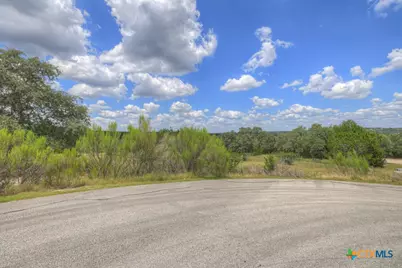 1147 Mission Way, Canyon Lake, TX 78133 - Photo 5