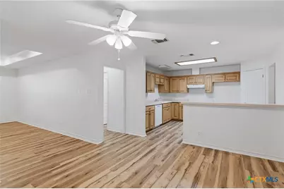 671 Sagewood Parkway, Seguin, TX 78155 - Photo 11