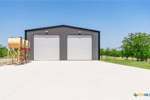 13428 Knob Hill Rd, Rogers, TX 76569 - Photo 33