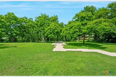 102 Lenz Drive, Seguin, TX 78155 - Photo 35