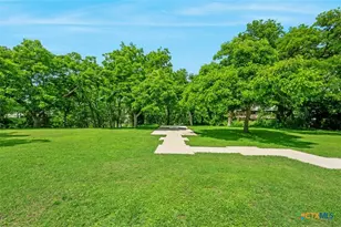 102 Lenz Dr, Seguin, TX 78155 - Photo 35