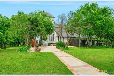 102 Lenz Drive, Seguin, TX 78155 - Photo 3