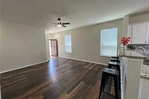338 Mistflower, New Braunfels, TX 78130 - Photo 7