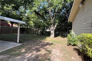 104 W Storey St, San Saba, TX 76877 - Photo 5