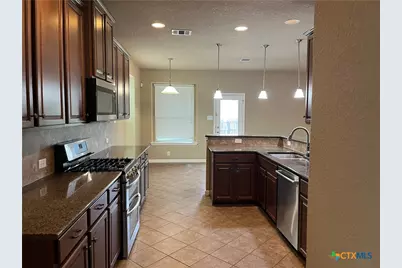 212 Oak Creek Way, New Braunfels, TX 78130 - Photo 11