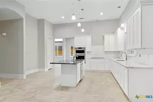 2235 Deer Run Ridge, New Braunfels, TX 78132 - Photo 11