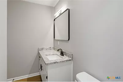 405 Hampshire Street, Victoria, TX 77904 - Photo 19