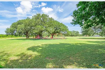 905 Concho Street, Belton, TX 76513 - Photo 21