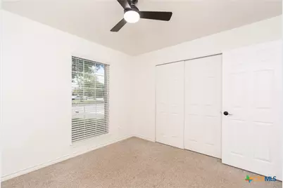 905 Concho Street, Belton, TX 76513 - Photo 17