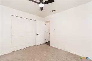 905 Concho St, Belton, TX 76513 - Photo 9