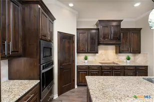 8 Salta Ct, Belton, TX 76513 - Photo 23