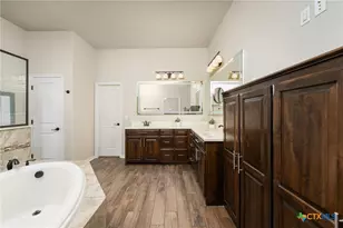 8 Salta Ct, Belton, TX 76513 - Photo 33