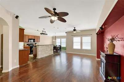 213 Teron Drive, San Marcos, TX 78666 - Photo 3