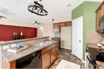 213 Teron Drive, San Marcos, TX 78666 - Photo 11