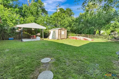 1518 Bonham Drive, Victoria, TX 77901 - Photo 37