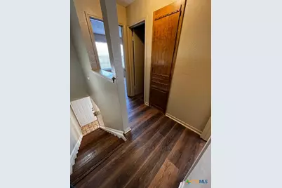 202 N Walnut #104, Lampasas, TX 76550 - Photo 9