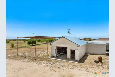 2124 Hackberry Road, Holland, TX 76534 - Photo 33
