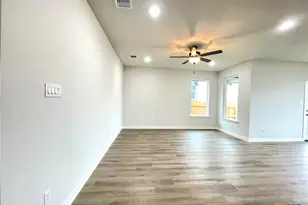 362 Pathfinder Dr, Copperas Cove, TX 76522 - Photo 3