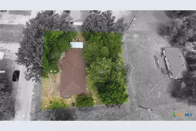 802 W 25th Street, Cameron, TX 76520 - Photo 15