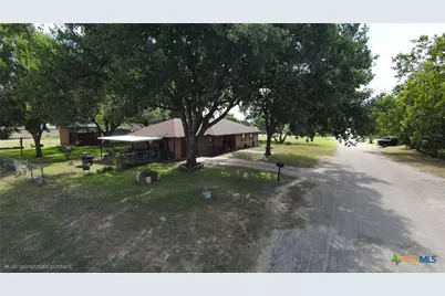 802 W 25th Street, Cameron, TX 76520 - Photo 7