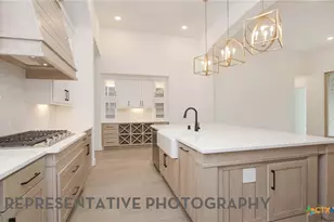 805 Dagger St, New Braunfels, TX 78132 - Photo 3