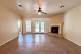 6 S Bobcat Ct, Belton, TX 76513 - Photo 3