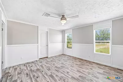[Address not provided], Waelder, TX 78959 - Photo 15