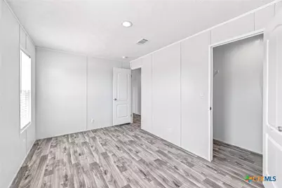 [Address not provided], Waelder, TX 78959 - Photo 21
