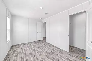 [Address not provided], Waelder, TX 78959 - Photo 21