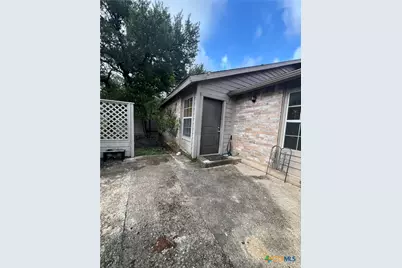 46 Oak Villa Road, Canyon Lake, TX 78133 - Photo 15