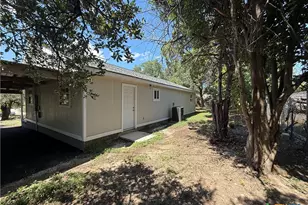 560 Wickford Way, Canyon Lake, TX 78133 - Photo 21