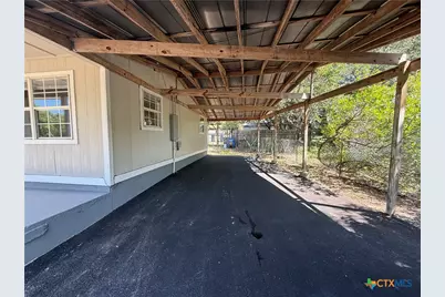 560 Wickford Way, Canyon Lake, TX 78133 - Photo 17